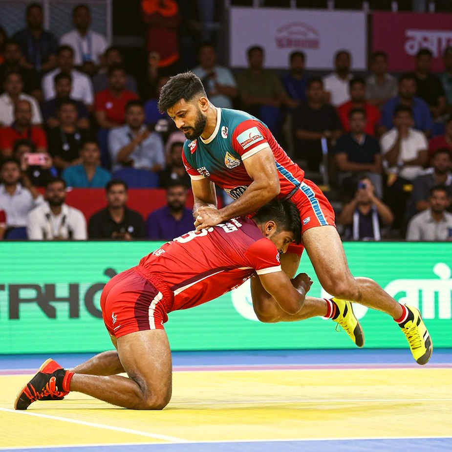 এশিয়ান গেমসের ফাইনাল এখনো হয়নি, তবু ৩৭–৩৪ স্কোরটা আমার নোটবুকে ঢুকে পড়েছে