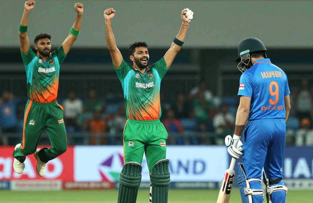 এক টেস্টের বিস্ময়: অভিষেকে ১১২, তারপর চিরতরে হারিয়ে যাওয়া এক ক্রিকেটার